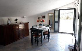 Appartamento Con Terrazza Vista Mare